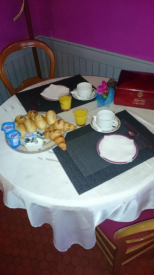 Auberge Normande Valframbert ภายนอก รูปภาพ