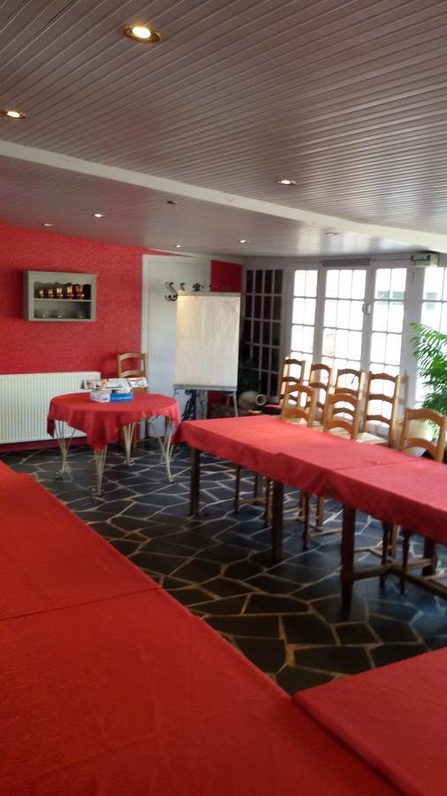 Auberge Normande Valframbert ภายนอก รูปภาพ