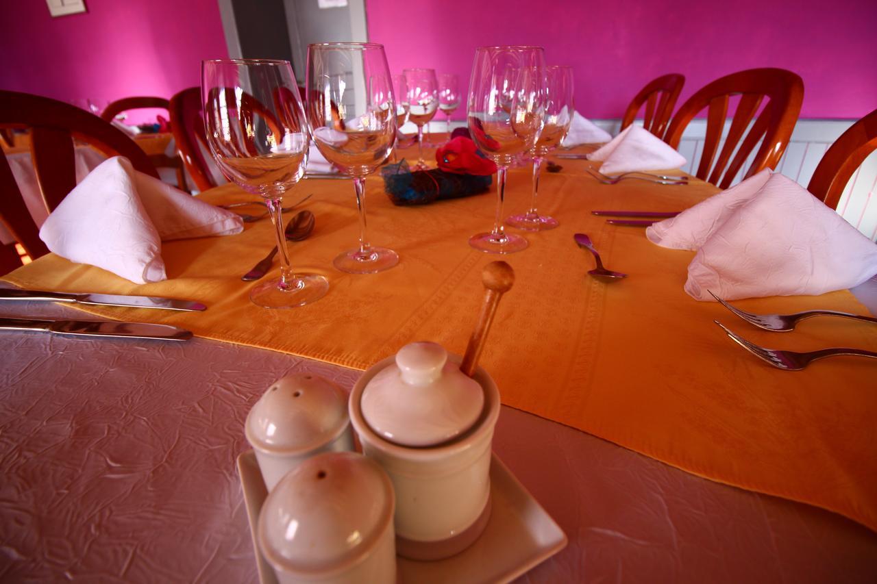 Auberge Normande Valframbert ภายนอก รูปภาพ